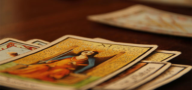 Tarot Reading Melbourne - Roosy Spirit